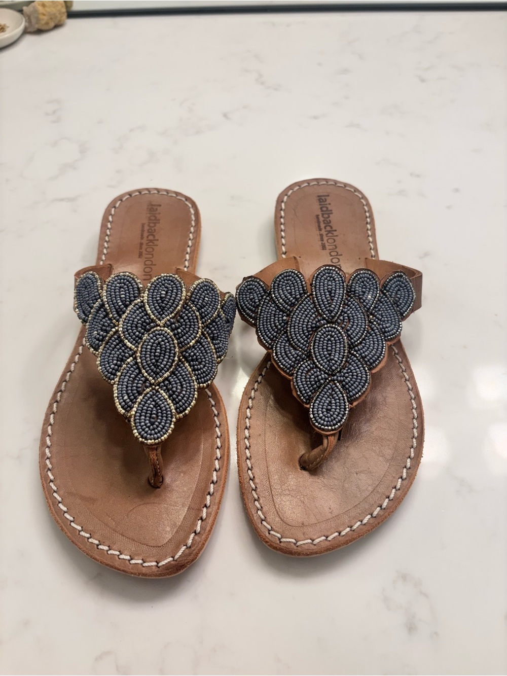Beaded Leather Thong Sandals in Brown with Navy Beadwork